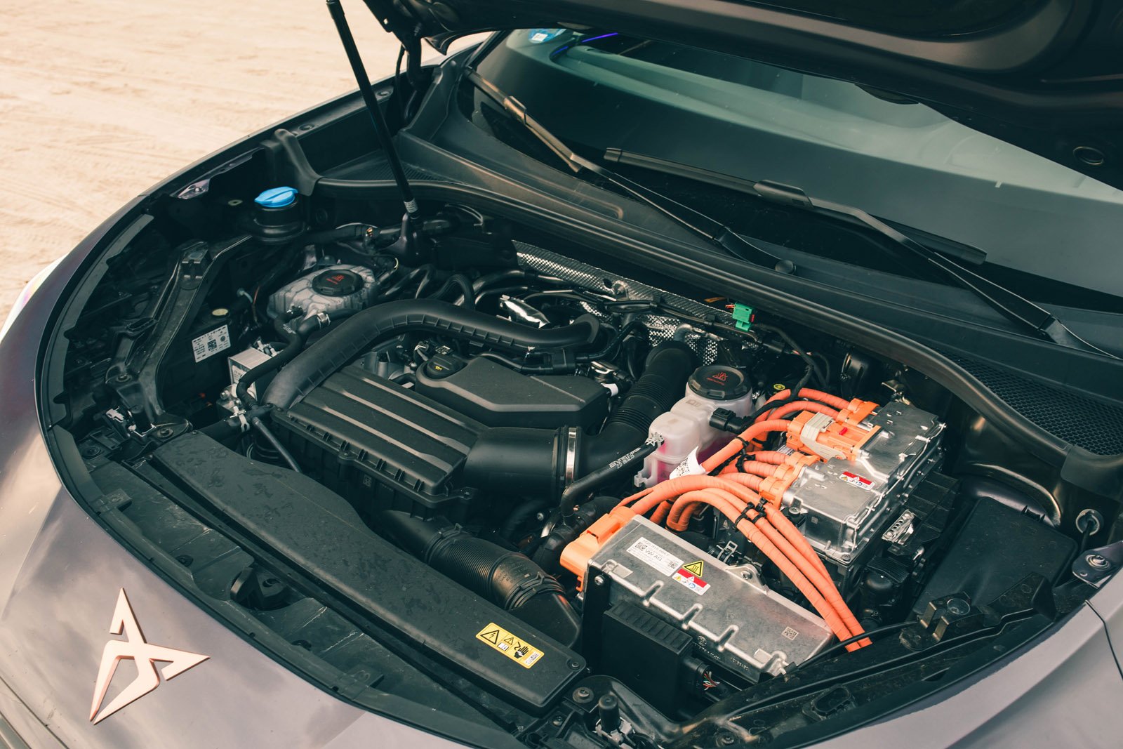 16-cupra-terramar-phev-2024-review-engine