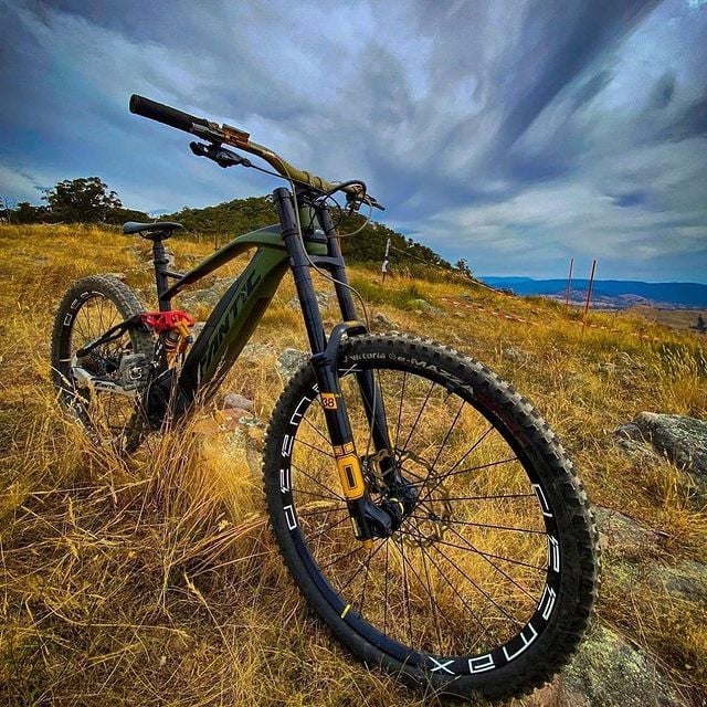 hero-banner-broker-01