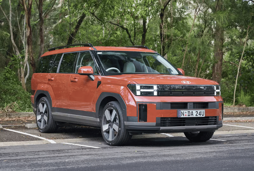 Hyundai Santa Fe 2025