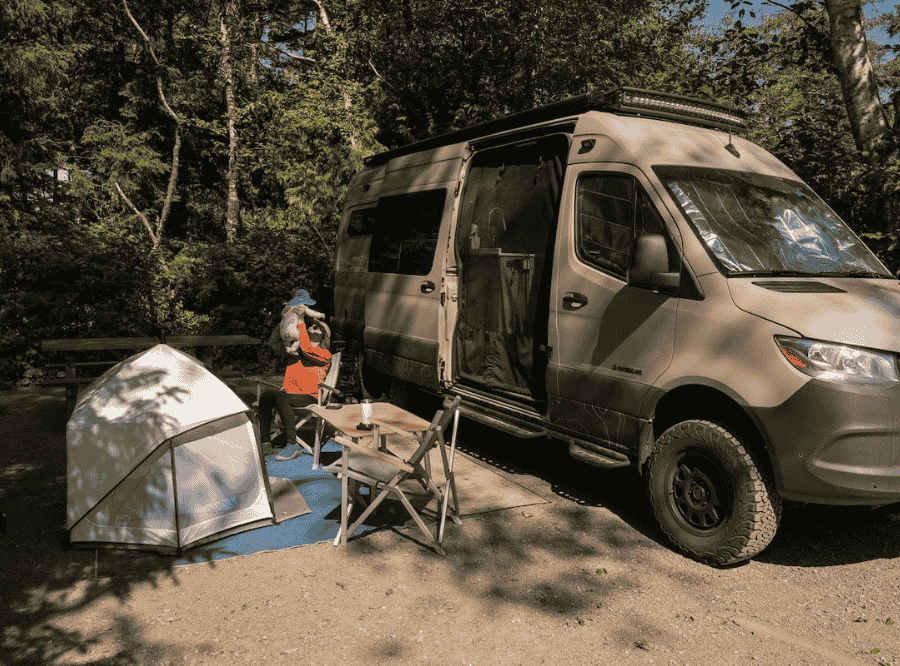 Campervan solo with kid